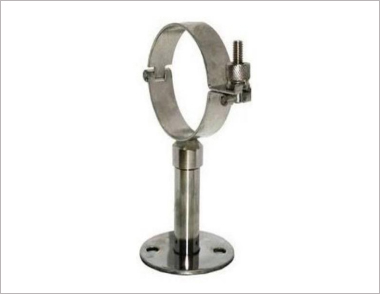 PIPE HOLDING CLAMP